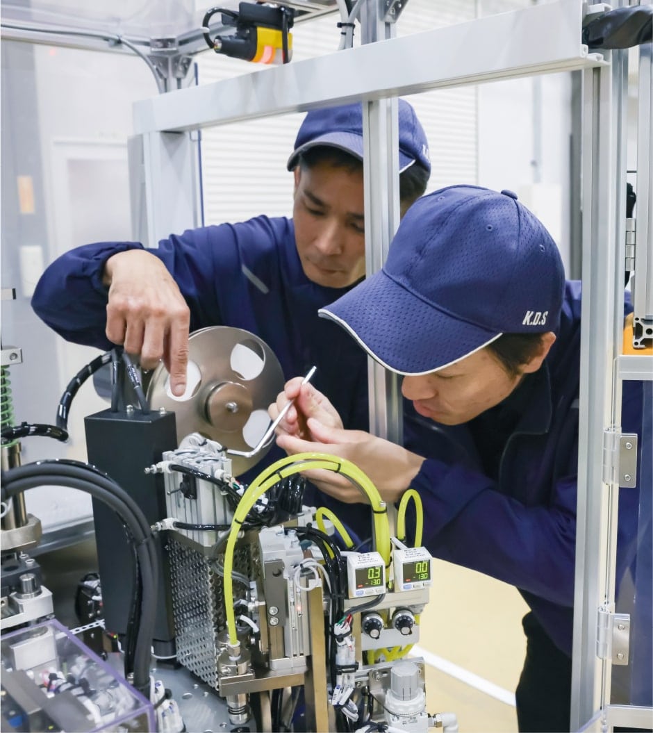 工場作業の様子